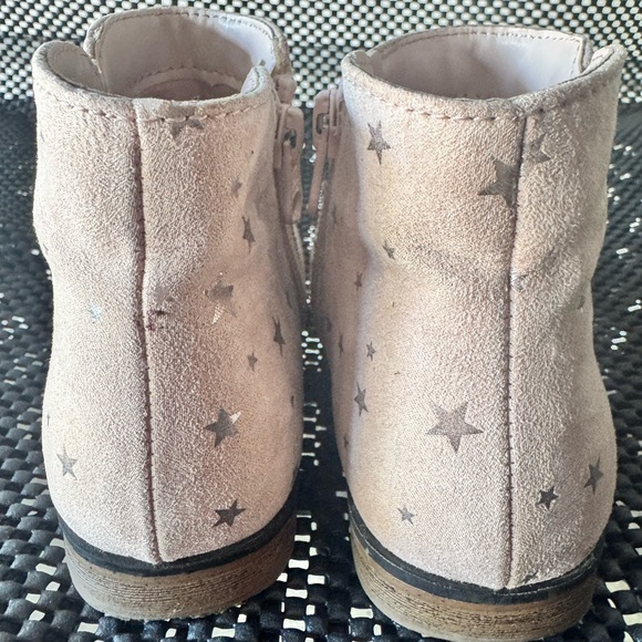 Cat & Jack Tan Starry Kids Boots - Picture 6 of 11